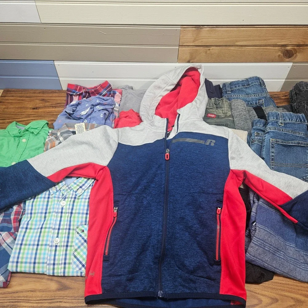 Boys 22pc Clothing Lot Size 7 8 Tommy Hilfiger Old Navy Wrangler Russell Chinos